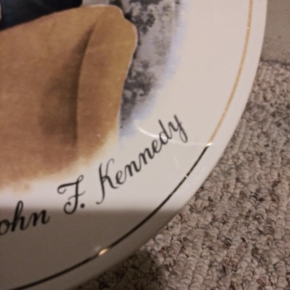 3/$18 Vintage President & Mrs. John F. Kennedy Plate - Picture 5 of 5